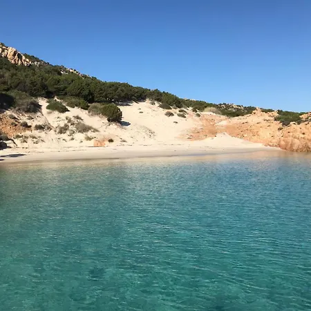 Ξενοδοχείο La Lampara 3*