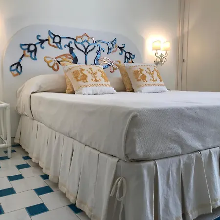 La Lampara ホテル 3*