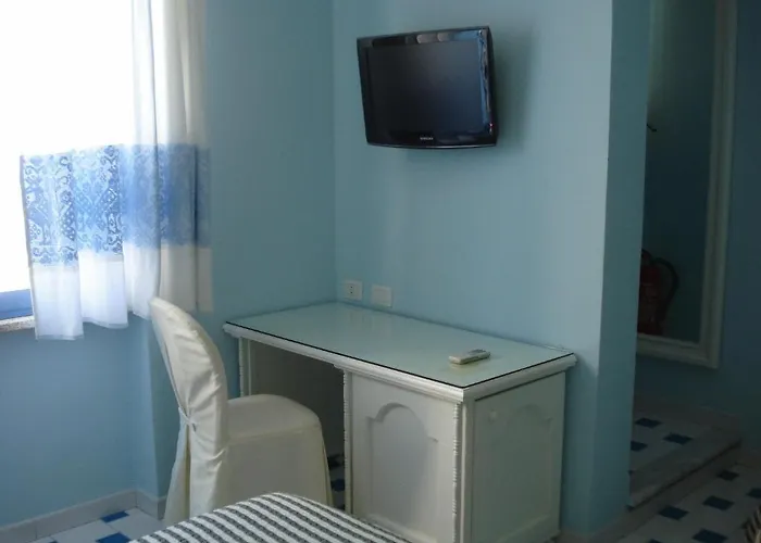 La Lampara Отель Гольфо-Аранчи